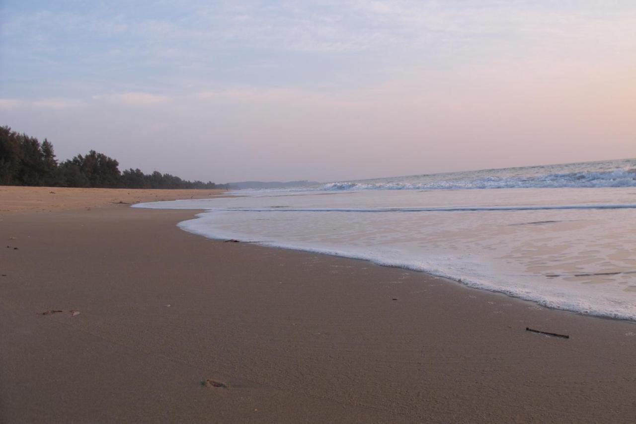 Ombodhi Retreat Hotel Kumta Buitenkant foto